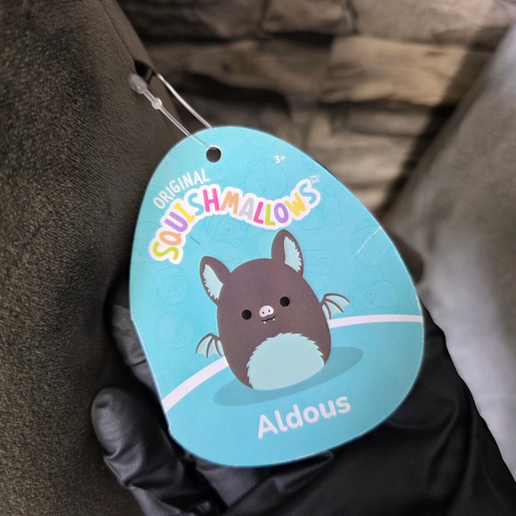 Squishmallows Aldous Fruit Bat Plush Black Teal Original Jazwares - Picture 6 of 14
